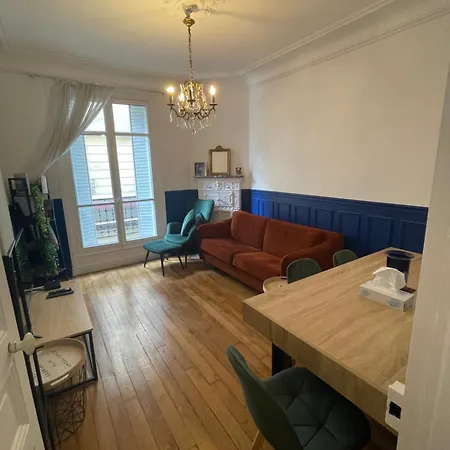 Apartment Large Family Typical Parisian Paris
